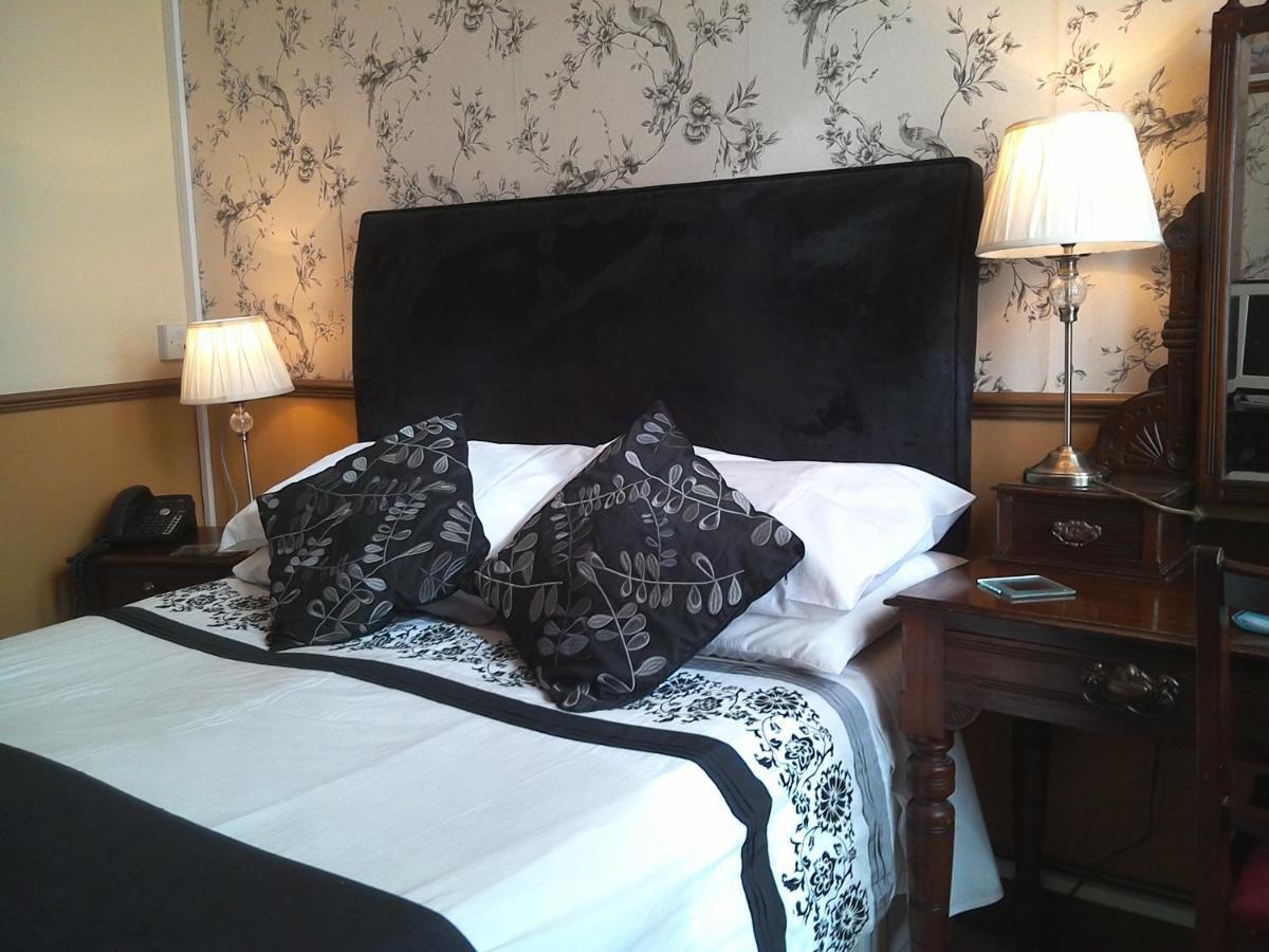 Meare Manor Hotel Глостънбъри Стая снимка